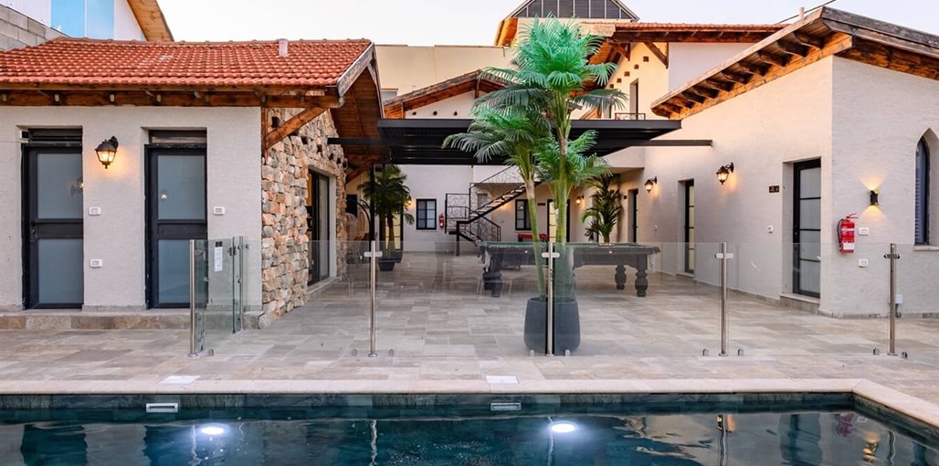 וילה גרדה חצר (6).jpg