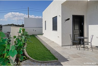 וילה אחוזת אור השחר - מתחם החוץ