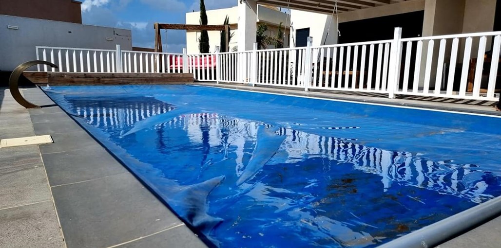 וילה בלב הגלבוע בריכה עם גדר (1).jpeg