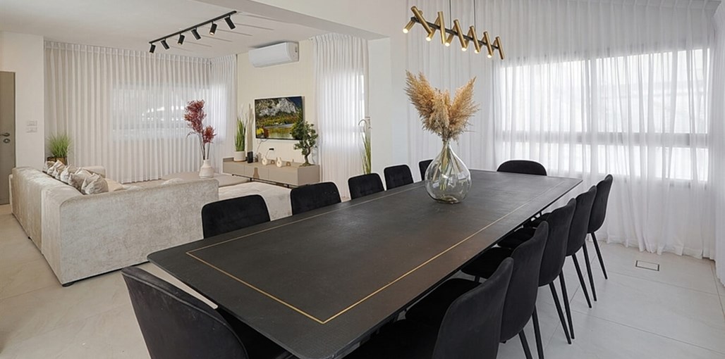 וילה ג'נסיס ARN09745_0.jpg